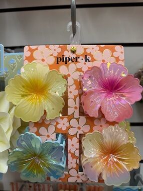 Piper Iridescent Floral Hair Clips - Yellow, Pink, Blue, Cream